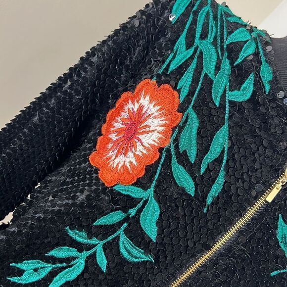 NWT Gianni Bini Sequin Zip Jacket with Floral Embroidery - Size Small - Picture 6 of 15